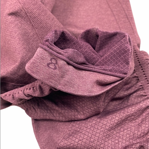 Lululemon In The Flow Crops 8 - Picture 3 of 3